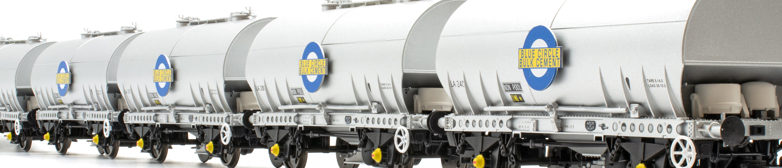 APCM Cemflo-PCV Powder Cement Wagon