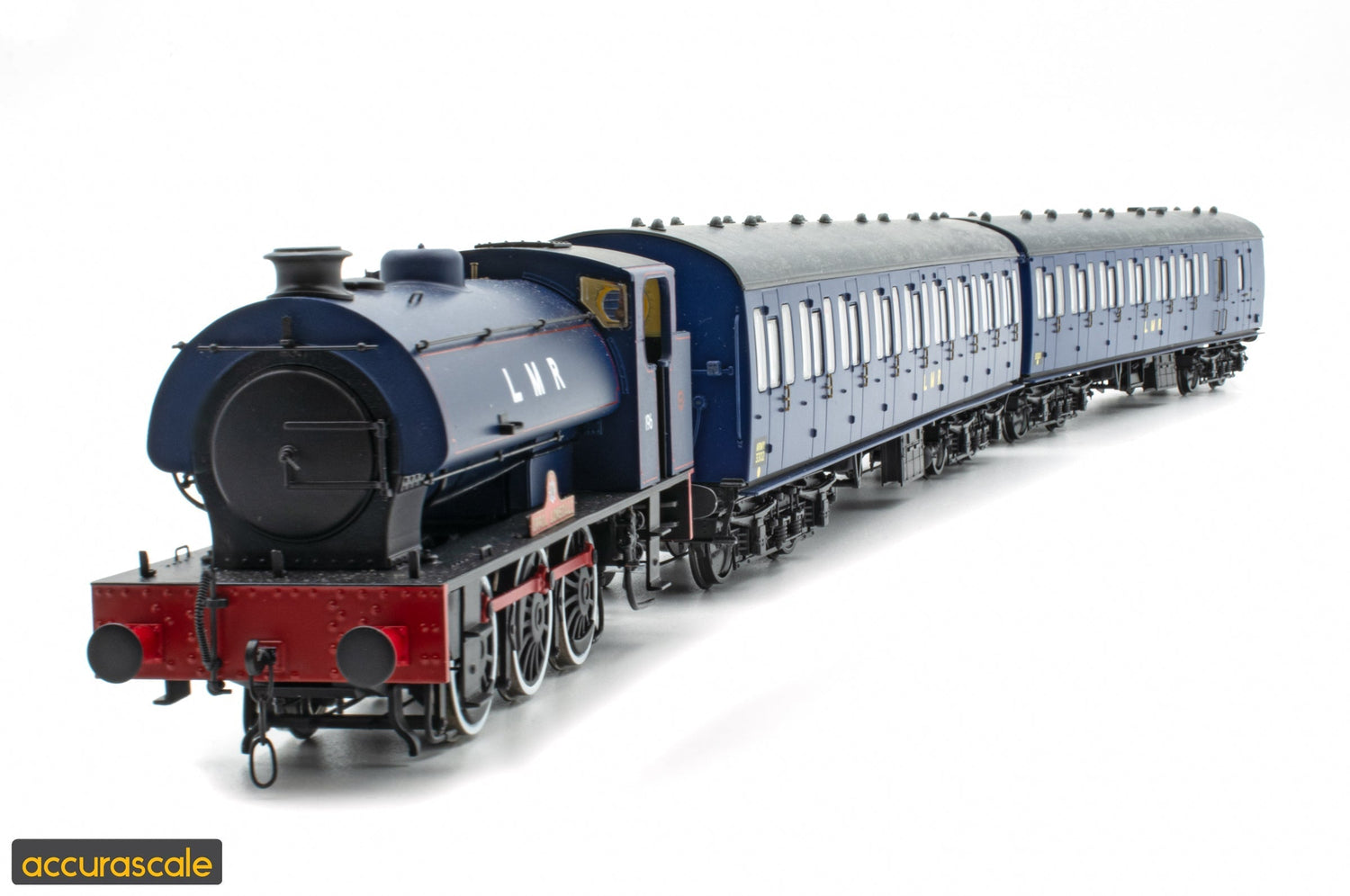 Accurascale Stands To Attention With First Ever Train Pack; Our LMR Set