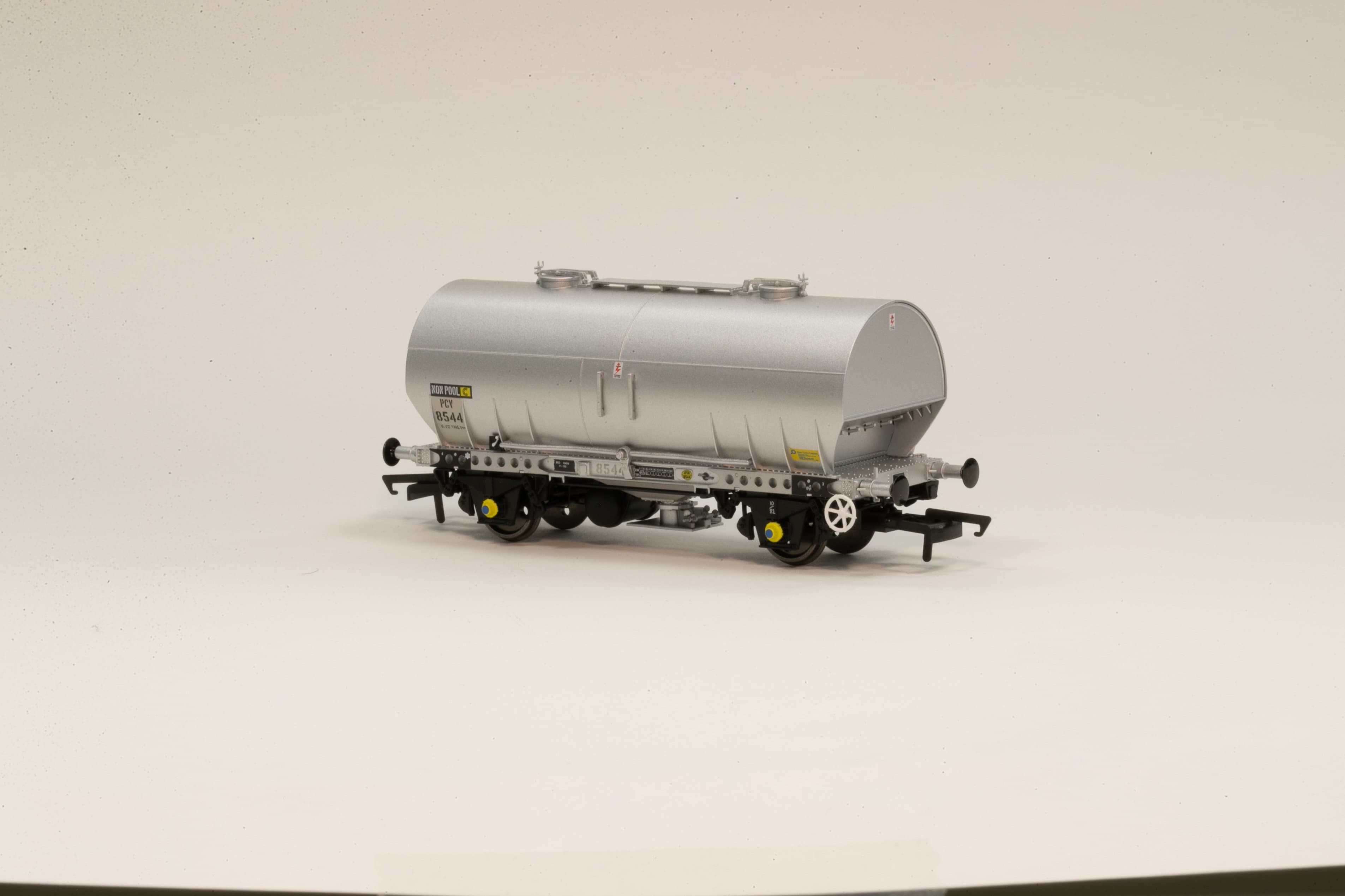 APCM Cemflo / PCV Powder Wagon - Triple Pack - APCM8541, APCM8544, APCM8547